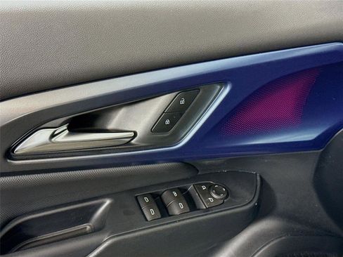 New 2026 Chevrolet Equinox EV LT image 13