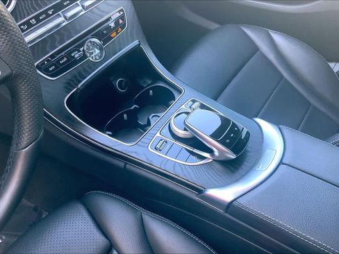 Used 2018 Mercedes-Benz C 300 C 300 image 15