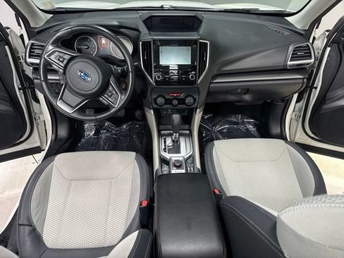 Used 2019 Subaru Forester Premium w/ All-Weather Package AWD/4WD image 16