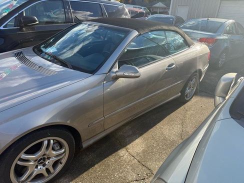 Used 2004 Mercedes-Benz CLK 55 AMG Cabriolet image 6