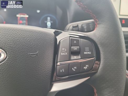 New 2026 Ford Explorer ST-Line w/ ST-Line Street Pack image 18