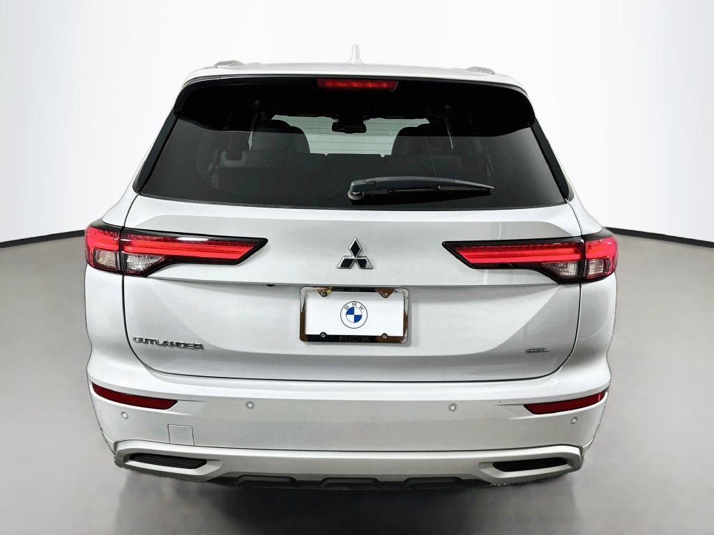 Used 2024 Mitsubishi Outlander SEL FWD image 6