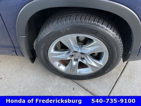 Used 2015 Toyota Highlander Limited AWD/4WD image 13