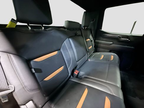 Used 2023 GMC Sierra 1500 AT4 image 26