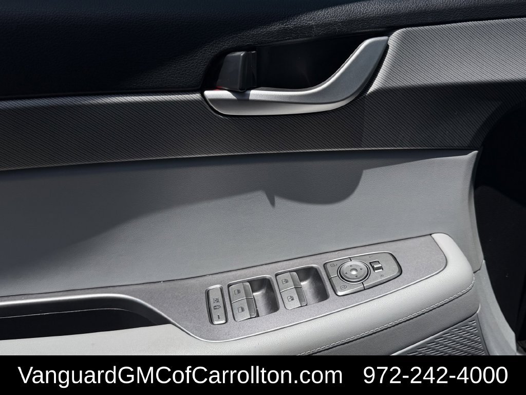 Used 2025 Hyundai Palisade SEL AWD/4WD image 25