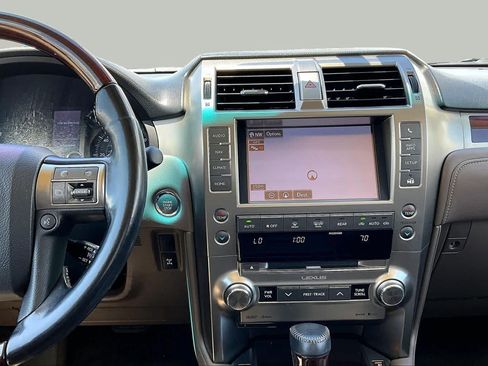 Used 2016 Lexus GX 460 AWD/4WD image 6