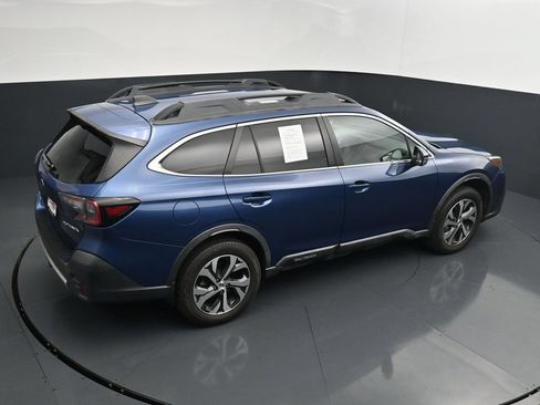 Used 2020 Subaru Outback Limited w/ Popular Package #2 AWD/4WD image 33