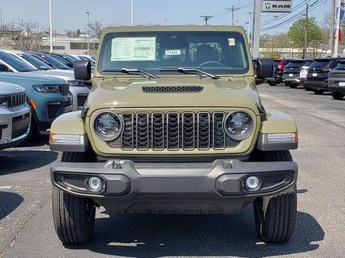 New 2026 Jeep Gladiator Sport AWD/4WD image 5