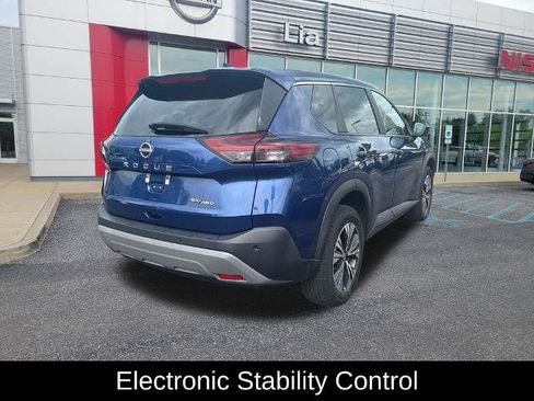 Certified 2023 Nissan Rogue SV AWD/4WD image 12