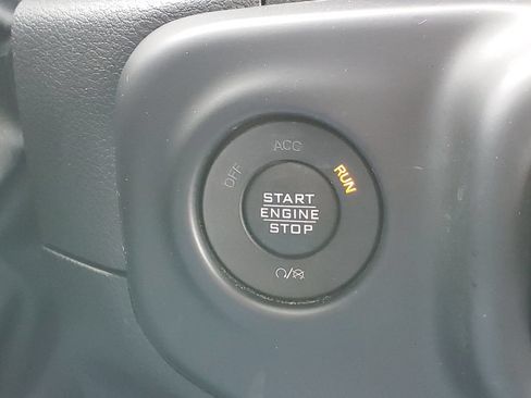 Used 2023 Jeep Wrangler Unlimited w/ Cold Weather Group AWD/4WD image 35