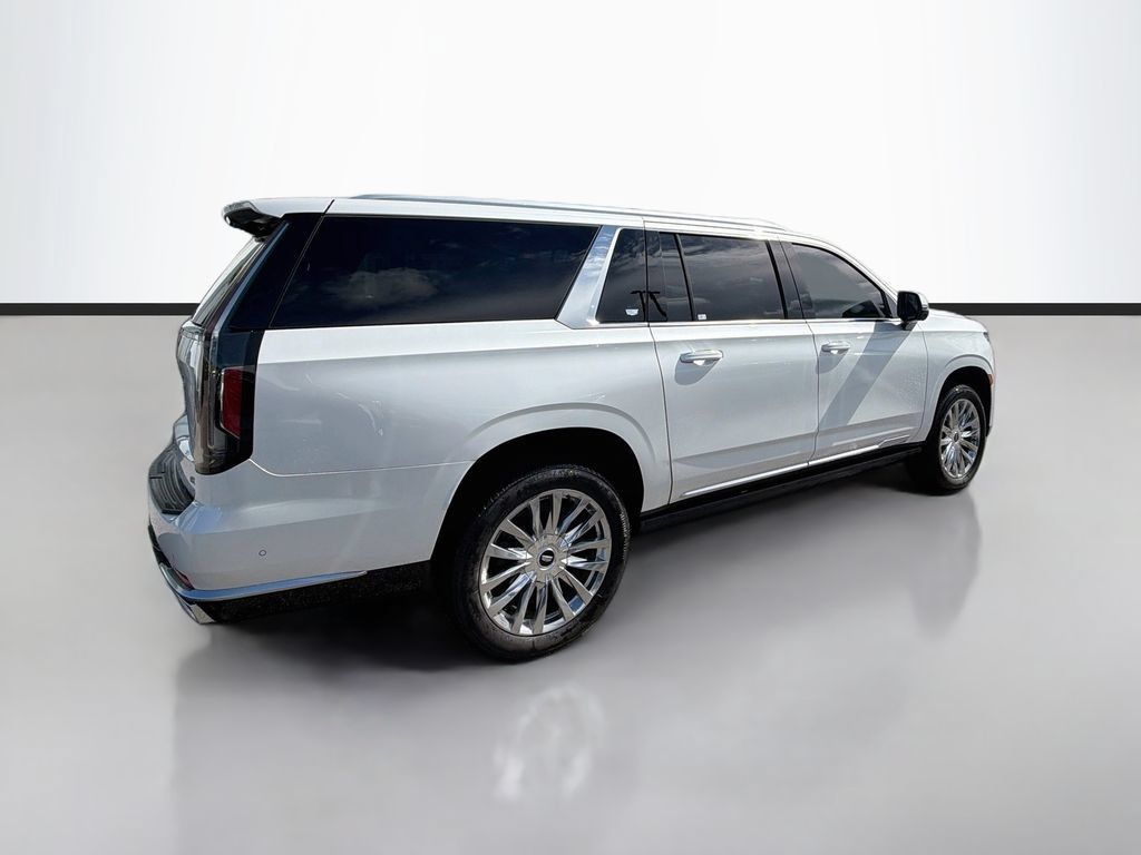 Used 2021 Cadillac Escalade ESV Premium Luxury w/ Driver Assist Tech Package AWD/4WD image 5