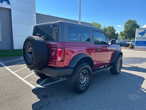 Used 2025 Ford Bronco 2-Door w/ Sasquatch Package AWD/4WD image 7