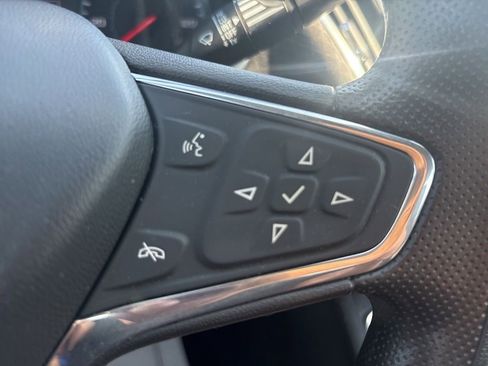 Used 2020 Chevrolet Malibu LT image 37