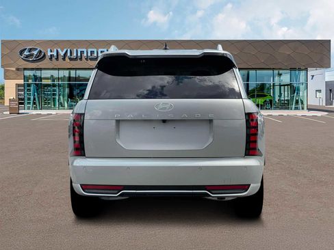 New 2026 Hyundai Palisade Calligraphy FWD image 6