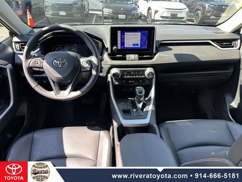 Used 2023 Toyota RAV4 XLE Premium AWD/4WD image 20