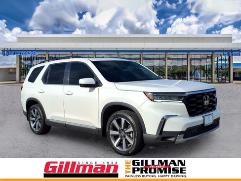 Used 2025 Honda Pilot Elite image 1