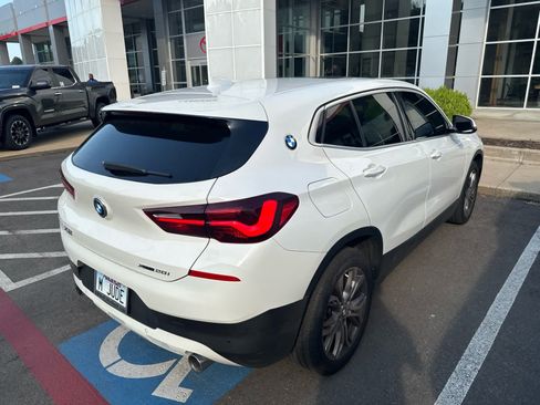 Used 2022 BMW X2 xDrive28i w/ Convenience Package AWD/4WD image 4