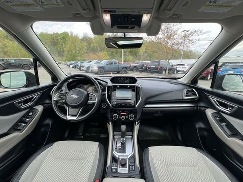 Used 2020 Subaru Forester Premium AWD/4WD image 14