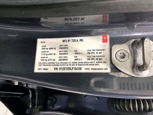 Used 2018 Tesla Model 3 Long Range AWD/4WD image 35