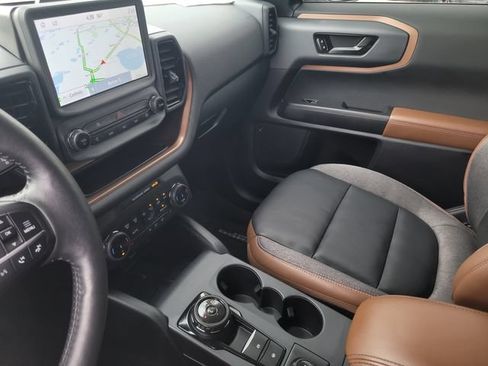 Used 2023 Ford Bronco Sport Outer Banks w/ Tech Package AWD/4WD image 21