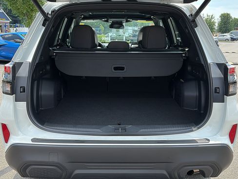 Certified 2026 Subaru Forester Premium AWD/4WD image 24