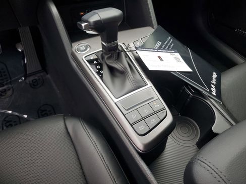 New 2026 Kia Sportage SX FWD image 12