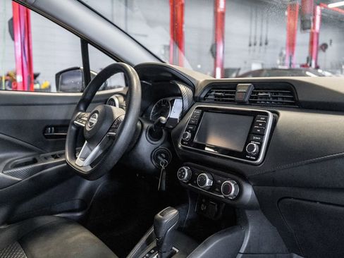 Used 2022 Nissan Versa S image 12