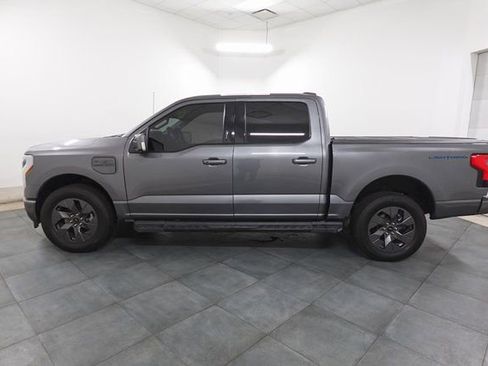 Used 2023 Ford F150 Lightning Lariat image 2