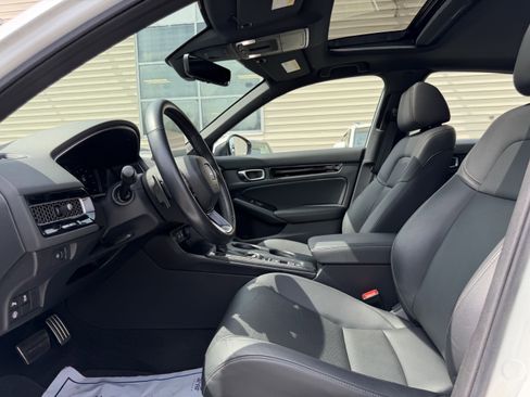 Used 2023 Honda Civic Sport Touring image 11