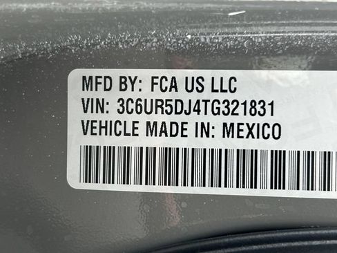 New 2026 RAM 2500 Big Horn AWD/4WD image 30