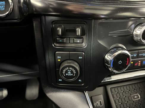 New 2025 Ford F150 Raptor w/ Equipment Group 803A Raptor R image 19