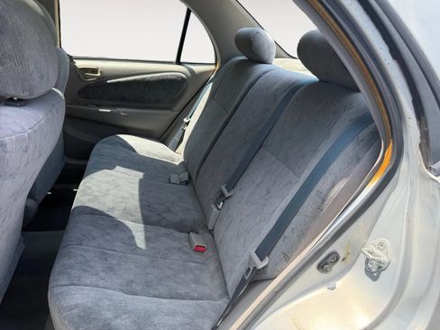 Used 1999 Toyota Corolla LE FWD image 13