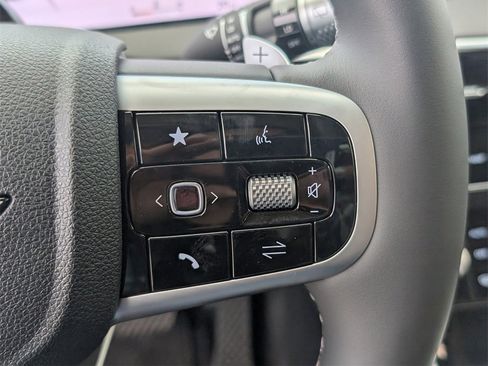 New 2026 Genesis GV70 2.5T image 17