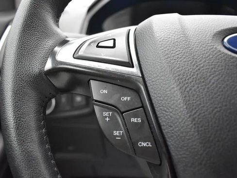 Used 2024 Ford Edge SEL image 24