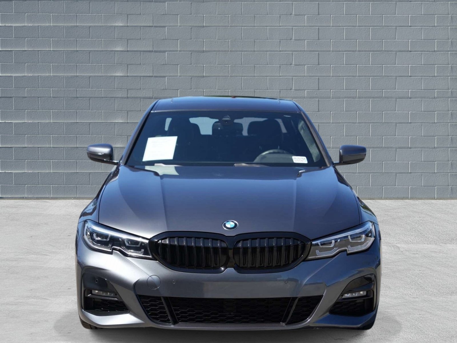 Used 2020 BMW 330i Sedan w/ M Sport Package RWD image 2