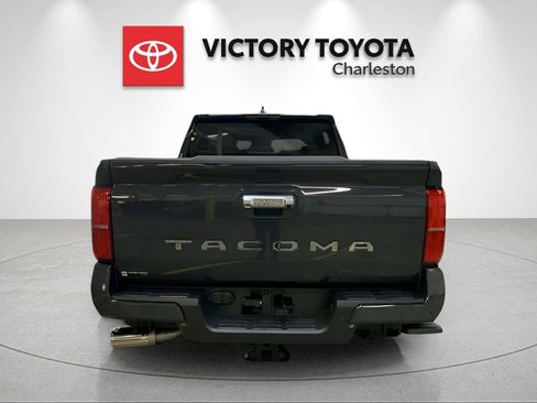 New 2025 Toyota Tacoma 4x4 Double Cab image 7