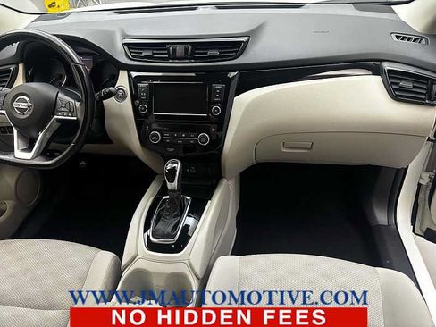 Used 2022 Nissan Rogue Sport SV AWD/4WD image 40