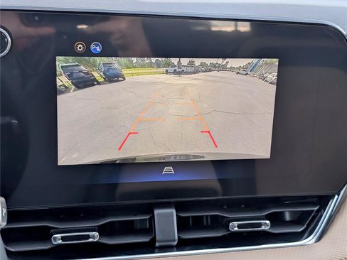 New 2026 Chevrolet Equinox ACTIV w/ LPO, Floor Liner Package FWD image 17