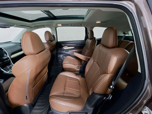 Used 2019 Subaru Ascent Touring w/ Popular Package #2 image 25