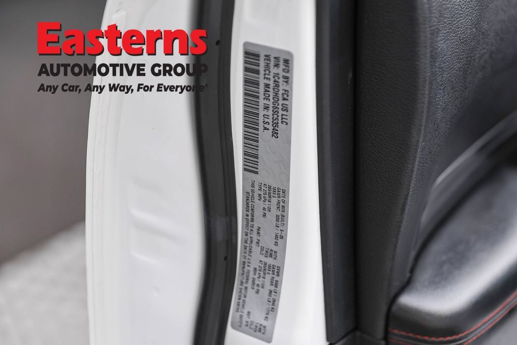 Used 2025 Dodge Durango GT RWD image 35