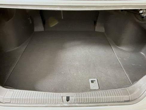 Certified 2019 Toyota Avalon XLE image 26