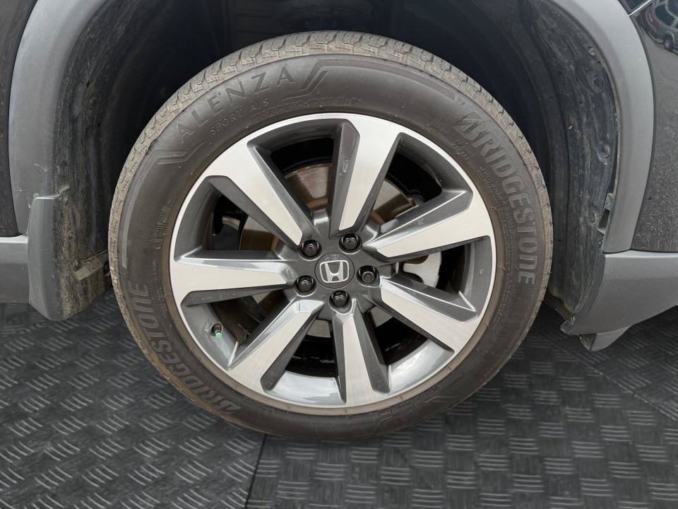Used 2024 Honda Pilot Elite image 28
