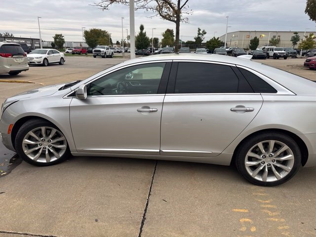Used 2017 Cadillac XTS Luxury w/ Driver Awareness Package AWD/4WD image 2
