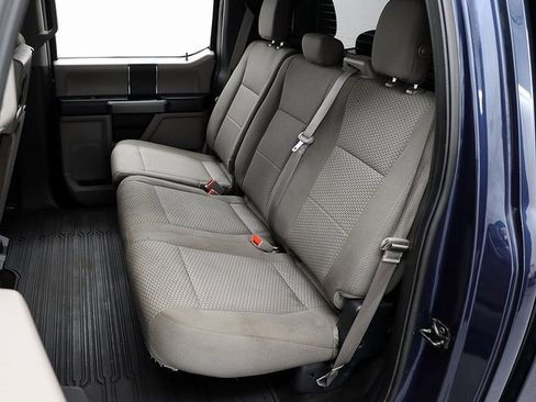 Used 2018 Ford F150 XLT w/ Trailer Tow Package image 12