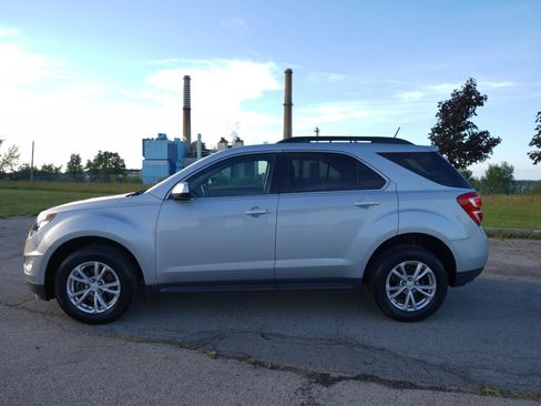 Used 2016 Chevrolet Equinox LT AWD/4WD image 2