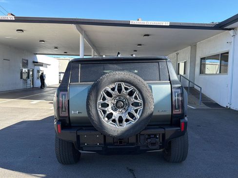 Used 2024 GMC Hummer EV 3X AWD/4WD image 5