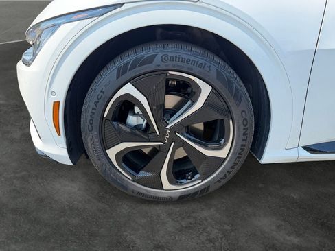 Used 2024 Kia EV6 GT-Line AWD/4WD image 4