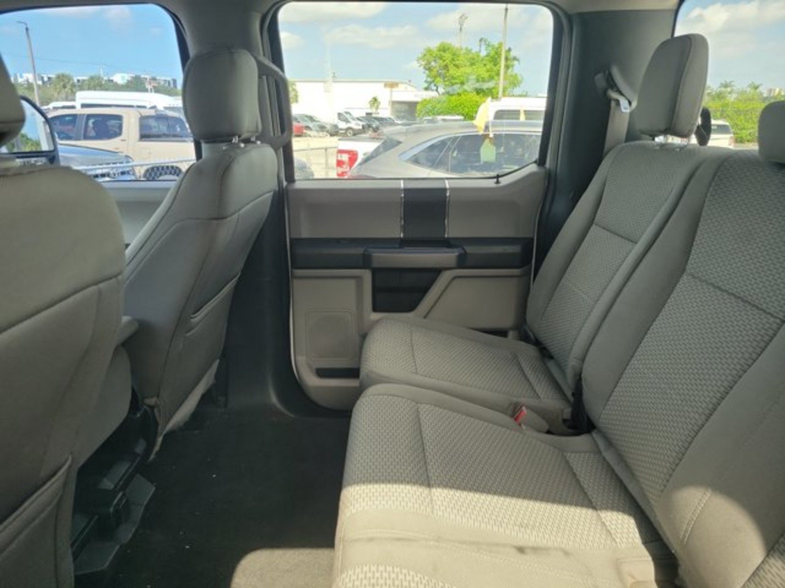 Used 2018 Ford F350 XLT AWD/4WD image 9