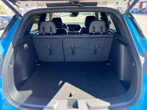Used 2025 Chevrolet TrailBlazer ACTIV w/ Convenience Package FWD image 25
