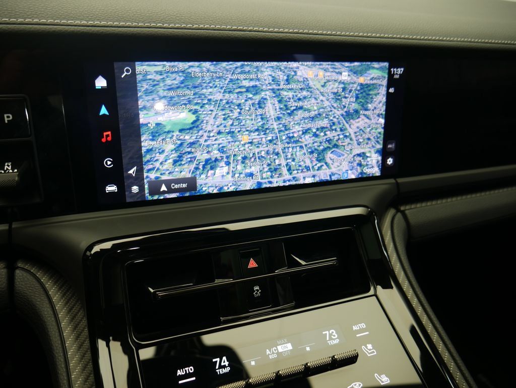 Certified 2025 Porsche Panamera Turbo AWD/4WD image 32